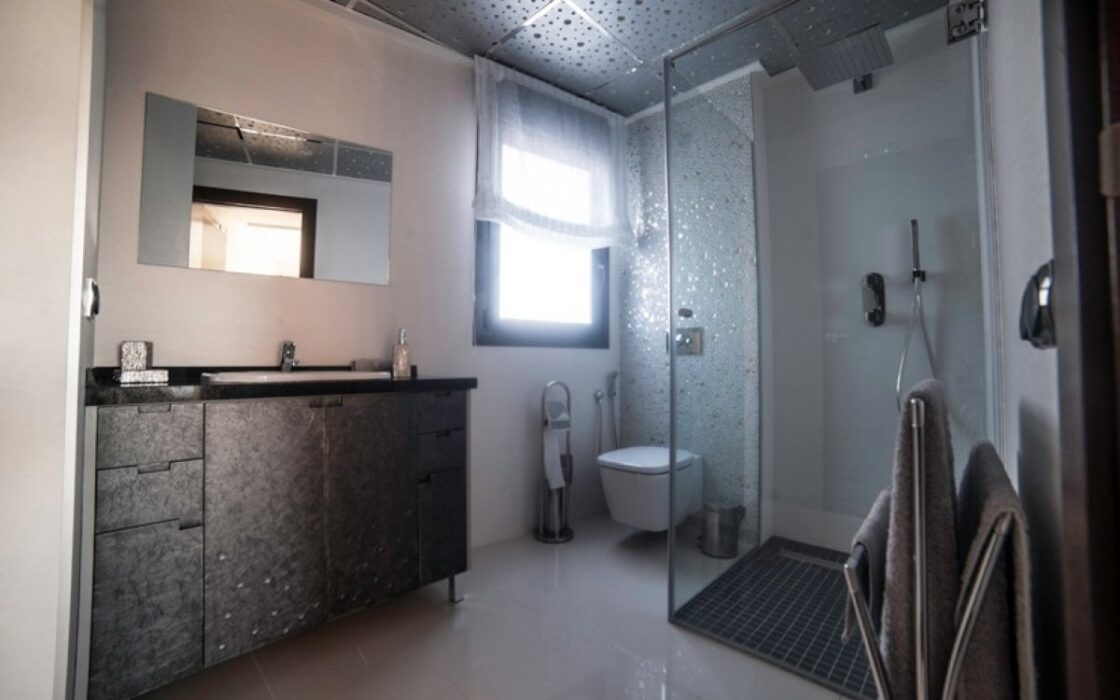 Вілли з басейном в Оріуелі від 469000 євро, вид на природу