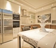 Вілли з басейном в Оріуелі від 469000 євро, вид на природу