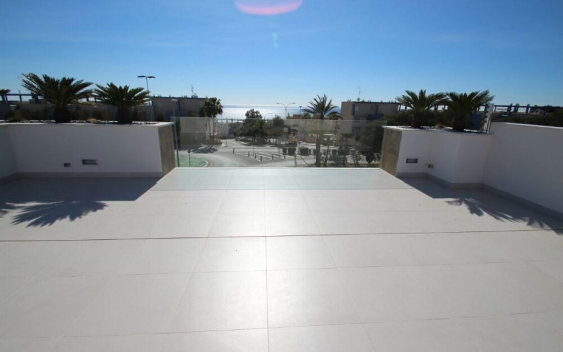 Виллы в комплексе Bellavista Ориуэла 197 кв.м с бассейном