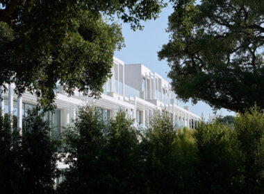 Трикімнатні апартаменти в Сотогранде з терасою 200.8 кв.м