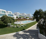 Трикімнатні апартаменти в Сотогранде з терасою 200.8 кв.м