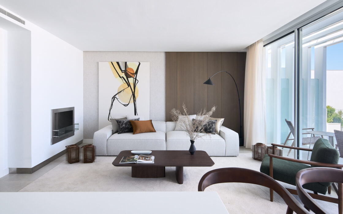 Трикімнатні апартаменти в Сотогранде з терасою 200.8 кв.м