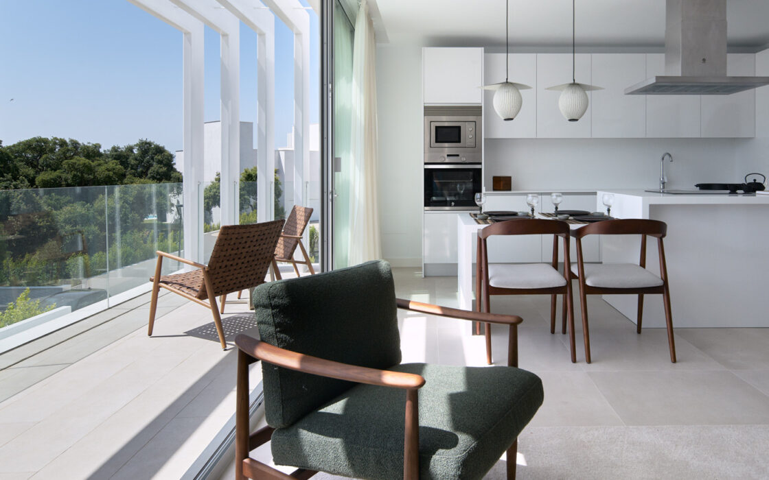 Трикімнатні апартаменти в Сотогранде з терасою 200.8 кв.м