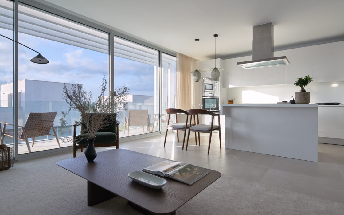 Трикімнатні апартаменти в Сотогранде з терасою 200.8 кв.м