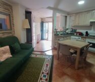 Простора Квартира 4 Спальні з Патіо в Гандії 95 кв.м.