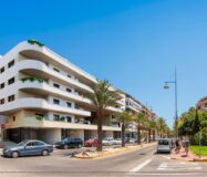 Просторные апартаменты в Торревьехе 98 кв.м у моря