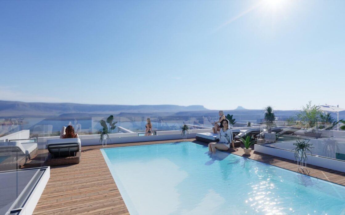 Нові квартири в Торрев’єсі з терасою 64 кв.м біля моря