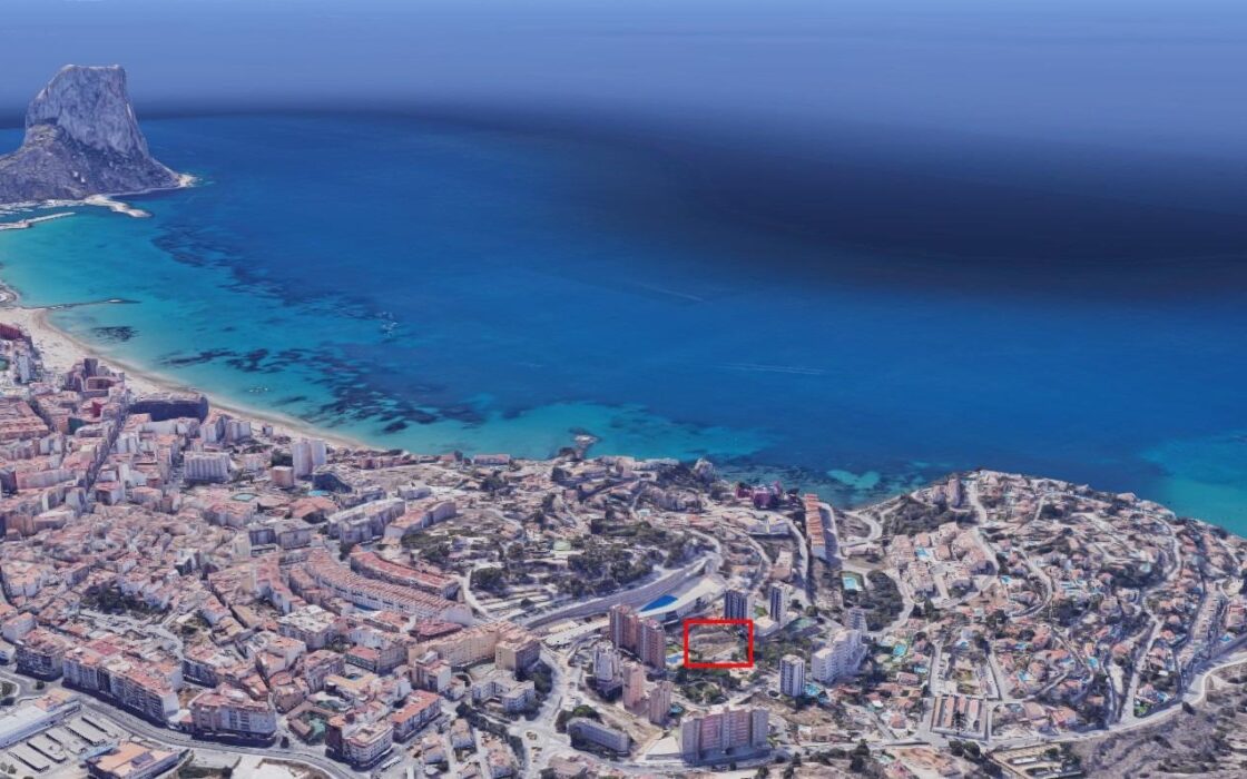 Новые апартаменты с террасой в Кальпе у моря 135 кв.м