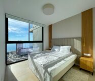 Новая квартира с видом на море в Бенидорме 180 кв.м