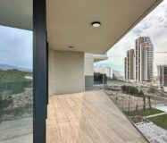 Новая квартира с видом на море в Бенидорме 180 кв.м