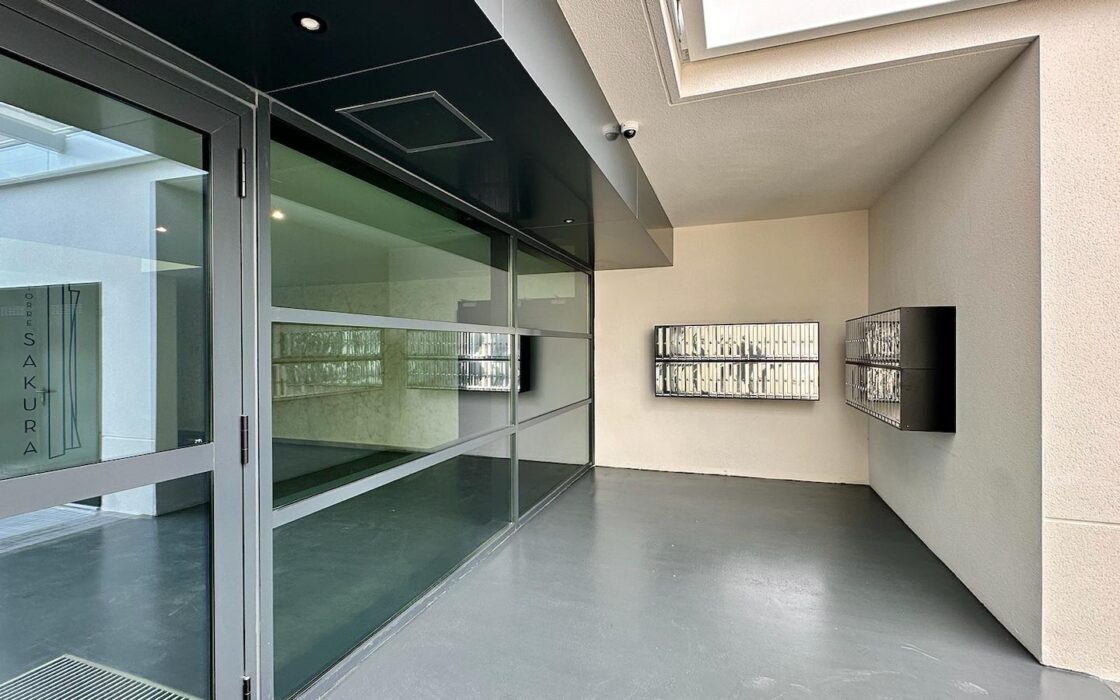 Новая квартира с видом на море в Бенидорме 180 кв.м