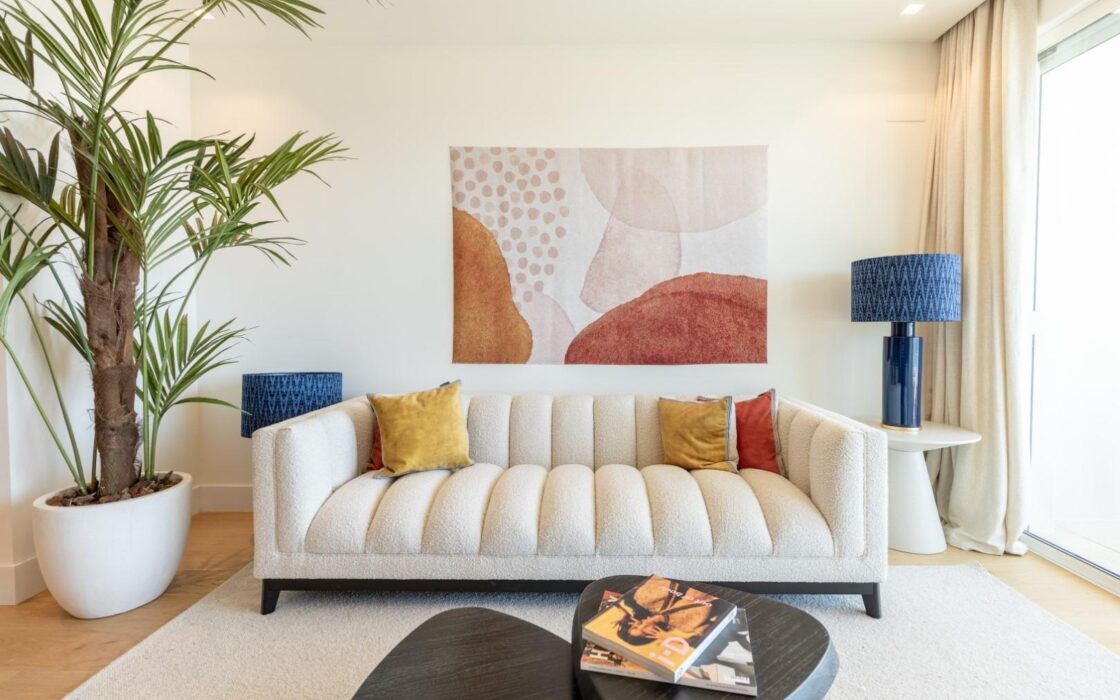 Роскошные апартаменты у моря в Бенидорме 107 кв.м с террасой