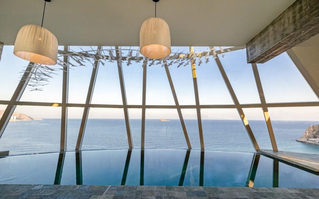 Роскошные апартаменты 2-3 спальни на первой линии Бенидорма