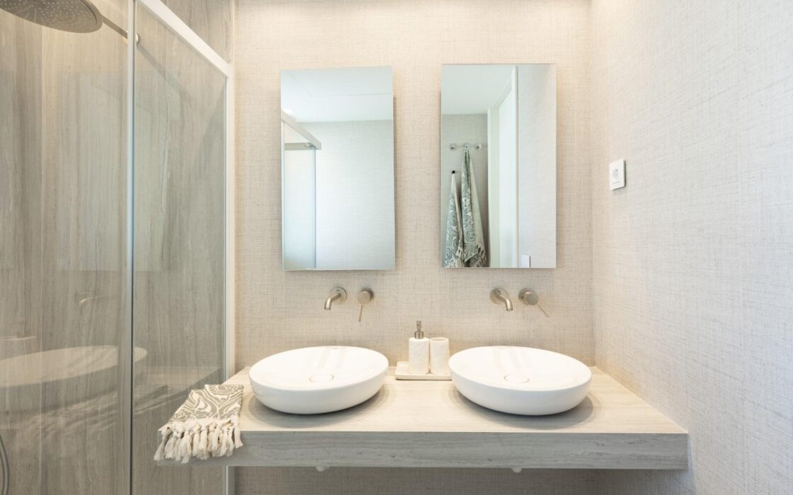 Роскошные апартаменты 2-3 спальни на первой линии Бенидорма