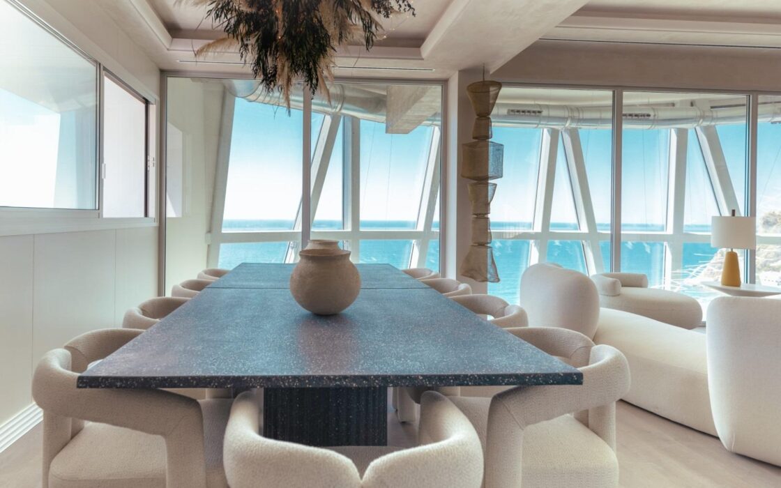 Роскошные апартаменты 2-3 спальни на первой линии Бенидорма