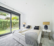 Современные апартаменты с террасой в Марбелье 192 кв.м