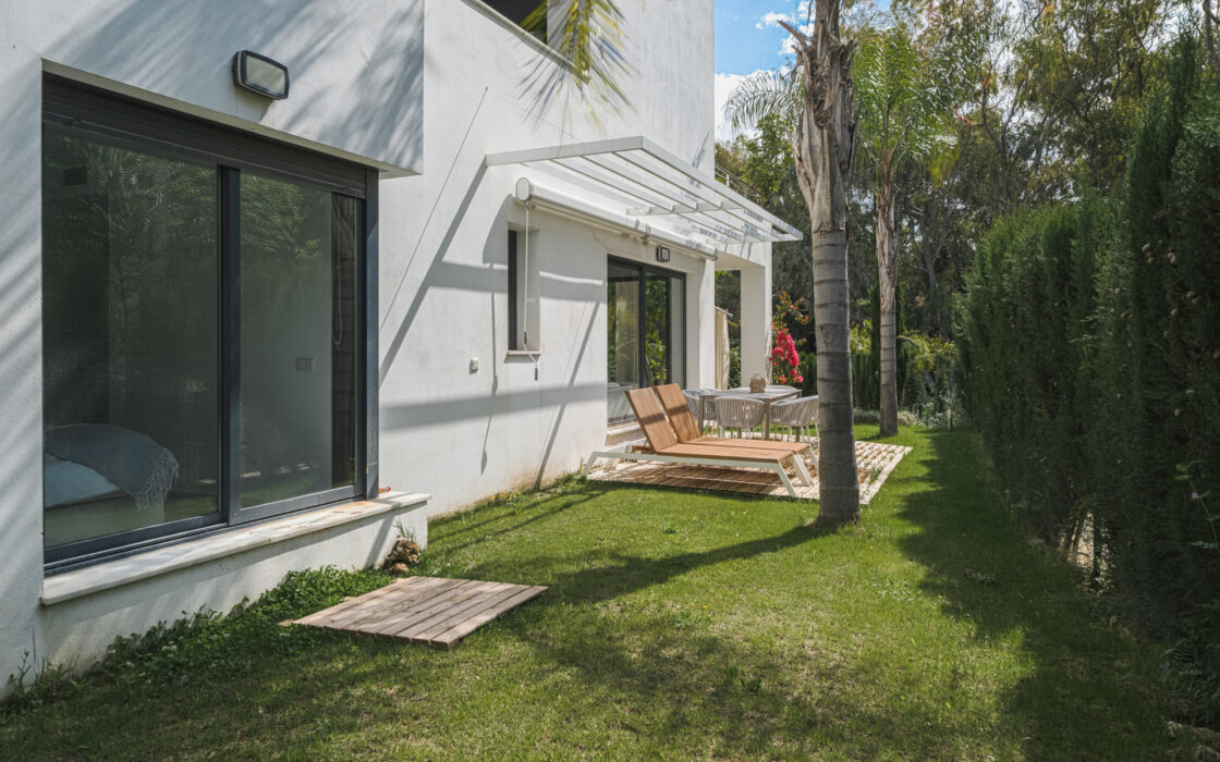 Современные апартаменты с террасой в Марбелье 192 кв.м