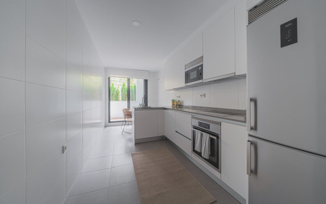 Современные апартаменты с террасой в Марбелье 192 кв.м