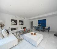 Современные апартаменты с террасой в Марбелье 192 кв.м