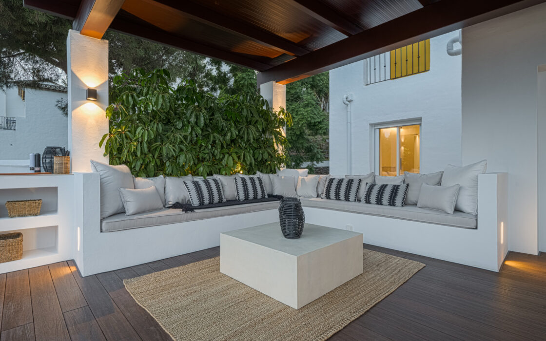 Потрясающие апартаменты с террасой и видом на море, 127 кв.м