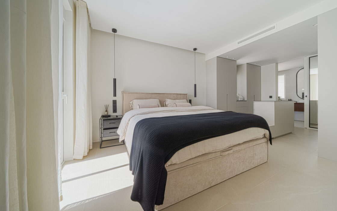 Потрясающие апартаменты с террасой и видом на море, 127 кв.м