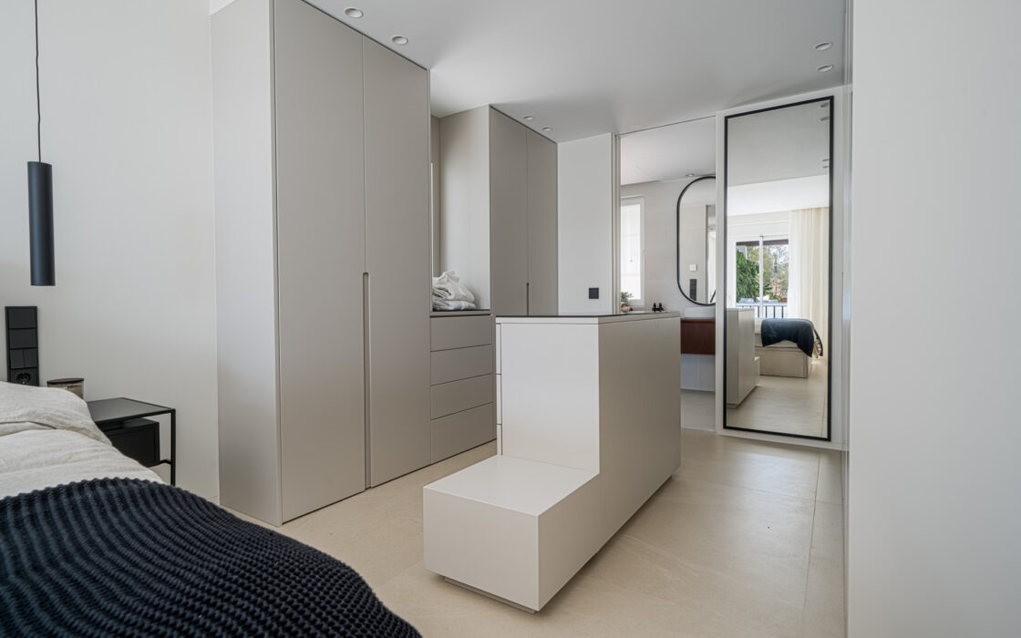 Потрясающие апартаменты с террасой и видом на море, 127 кв.м