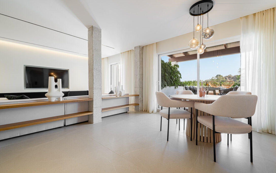 Потрясающие апартаменты с террасой и видом на море, 127 кв.м