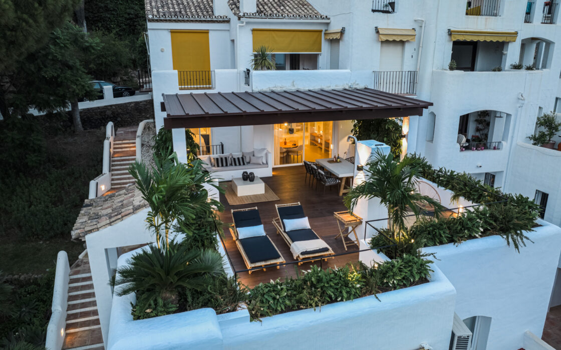 Потрясающие апартаменты с террасой и видом на море, 127 кв.м