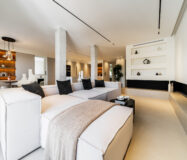 Потрясающие апартаменты с террасой и видом на море, 127 кв.м