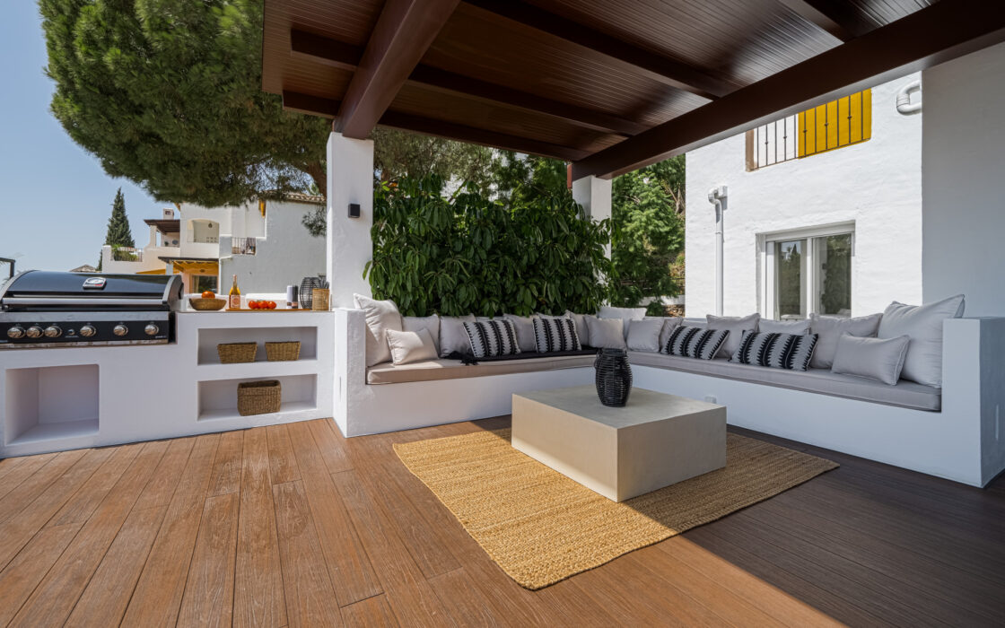 Потрясающие апартаменты с террасой и видом на море, 127 кв.м