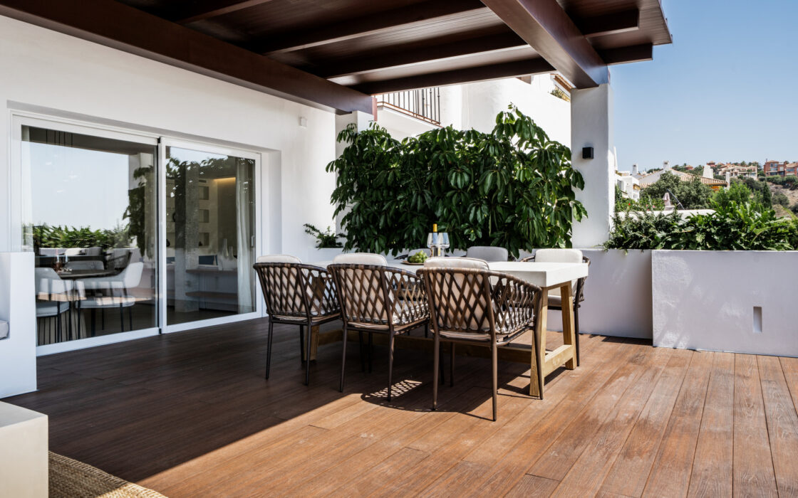 Потрясающие апартаменты с террасой и видом на море, 127 кв.м