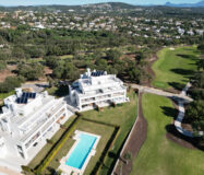 Нова 3-кімнатна квартира з панорамним видом на море Сотогранде