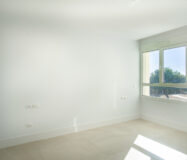 Нова 3-кімнатна квартира з панорамним видом на море Сотогранде