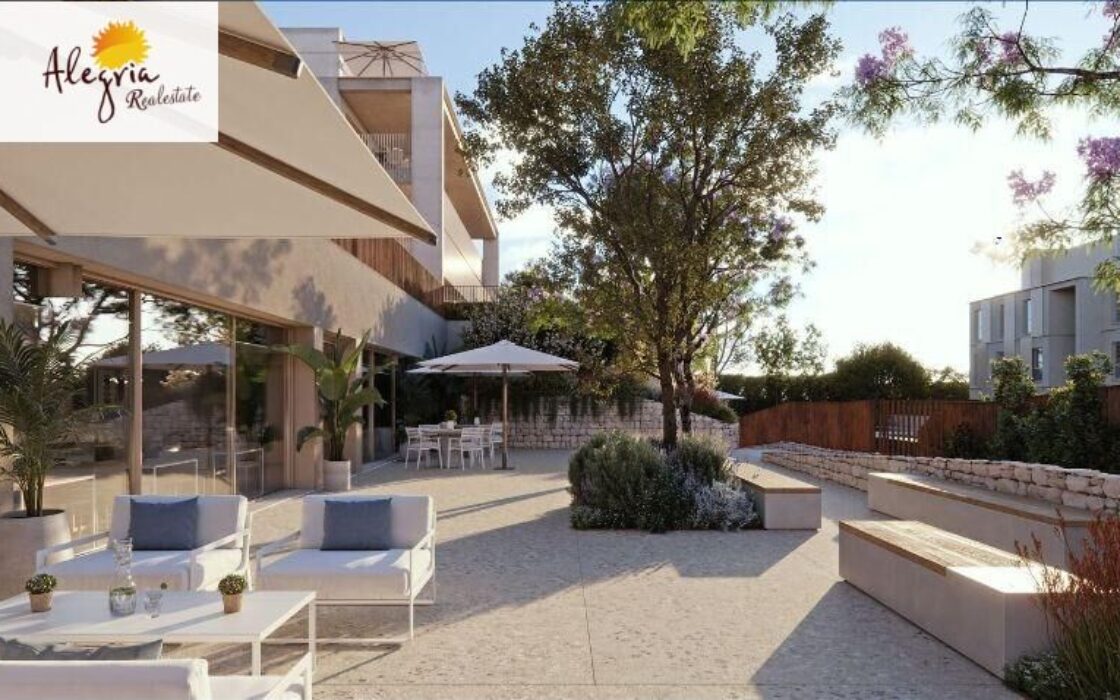 Апартаменты 115.5 кв.м в Godella с террасой и бассейном