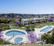 2-спальні апартаменти в Естепоні з терасою 140.62 кв.м