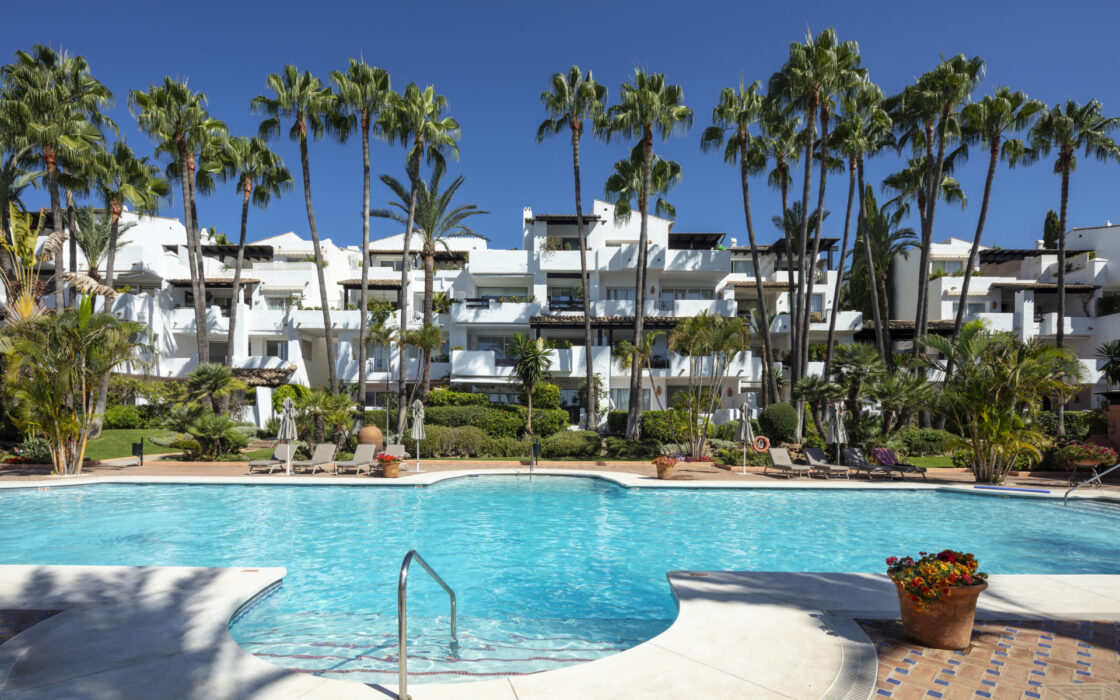 Элитные апартаменты с террасой на Золотой Миле 118 кв.м