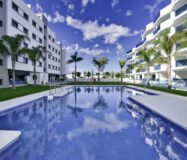 Елегантні 2-кімнатні квартири у Фуенхіролі з терасою