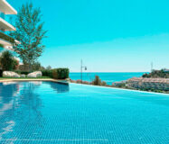 Двухкомнатные апартаменты с садом в Фуенхироле 80 кв.м