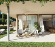 Элитные 2-комнатные апартаменты с садом в Фуенхироле