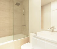 Апартаменты с террасой в новом комплексе Эстепона 78 кв.м