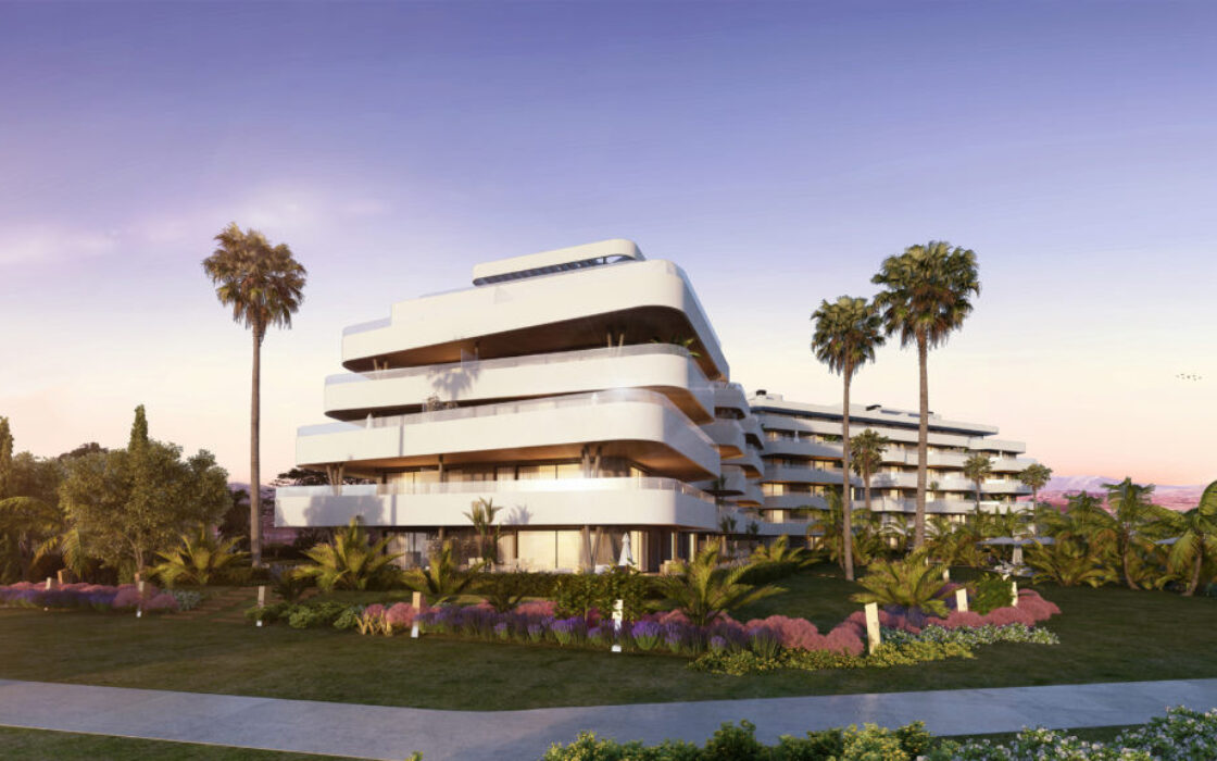 Квартира 3+2 у моря в Торремолиносе с террасой 104 кв.м