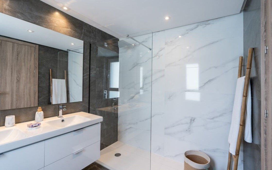 3-комнатные апартаменты с террасой в Сотогранде 115.8 кв.м