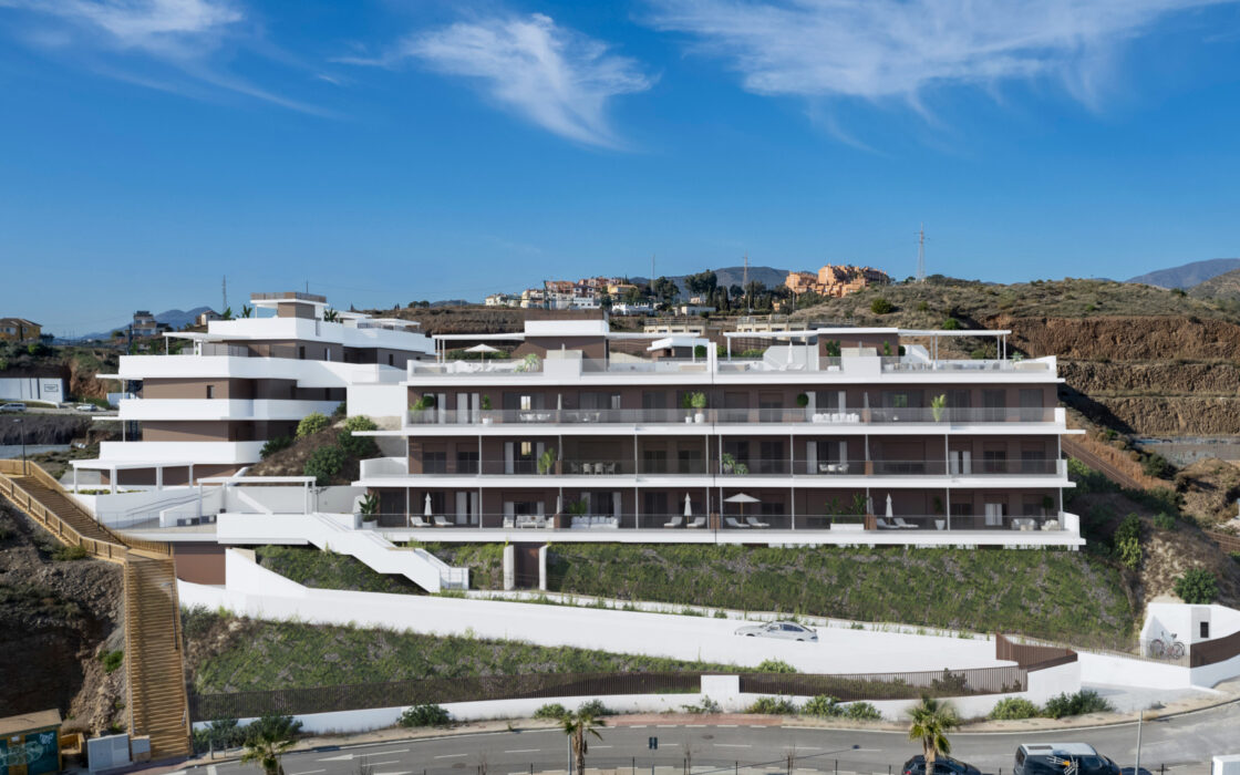 Нові апартаменти з терасою в Рінкон-де-ла-Вікторія 97 кв.м.