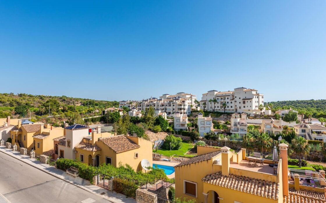 Квартира з терасою в зоні гольфа Коста Бланка 1 спальня 47 кв.м