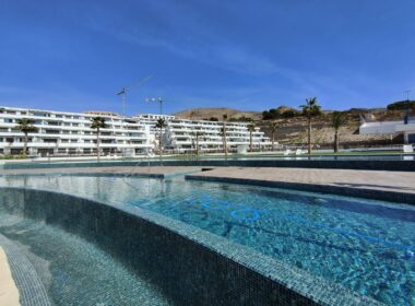 Квартира з терасою та видом на море в Golf Bahía Finestrat