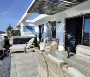 Квартира з терасою та видом на море в Golf Bahía Finestrat