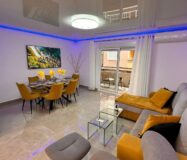 Апартаменти 121 кв.м в Торрев’єсі біля моря з терасою