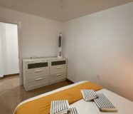 Апартаменти 121 кв.м в Торрев’єсі біля моря з терасою