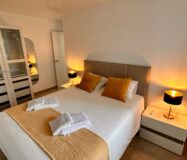 Апартаменти 121 кв.м в Торрев’єсі біля моря з терасою