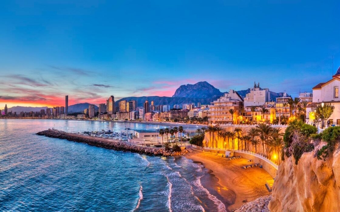 Новые квартиры с видом на море в Финестрате от 72 кв.м